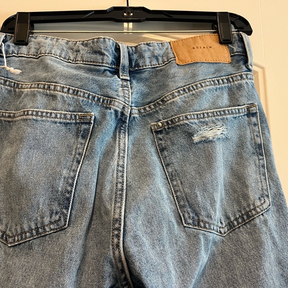 Jeans - Picture 3 of 5